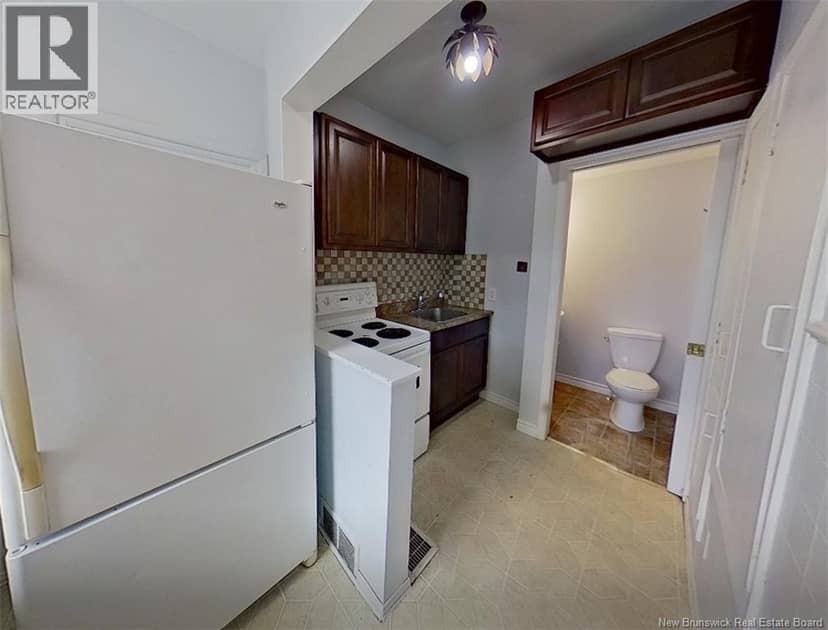 383-385 Grand-Pre Street — photo 14 of 36