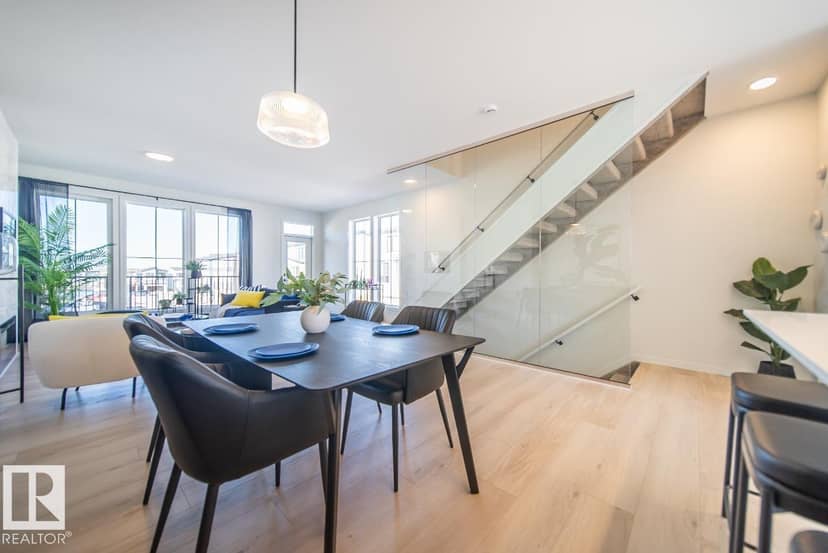 88 Devonshire DR — photo 14 of 28