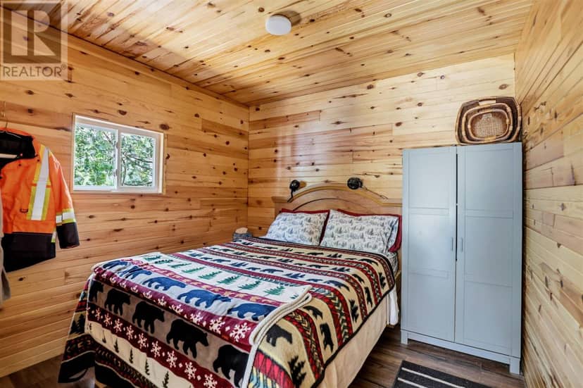 435 Axe Lake RD — photo 23 of 40