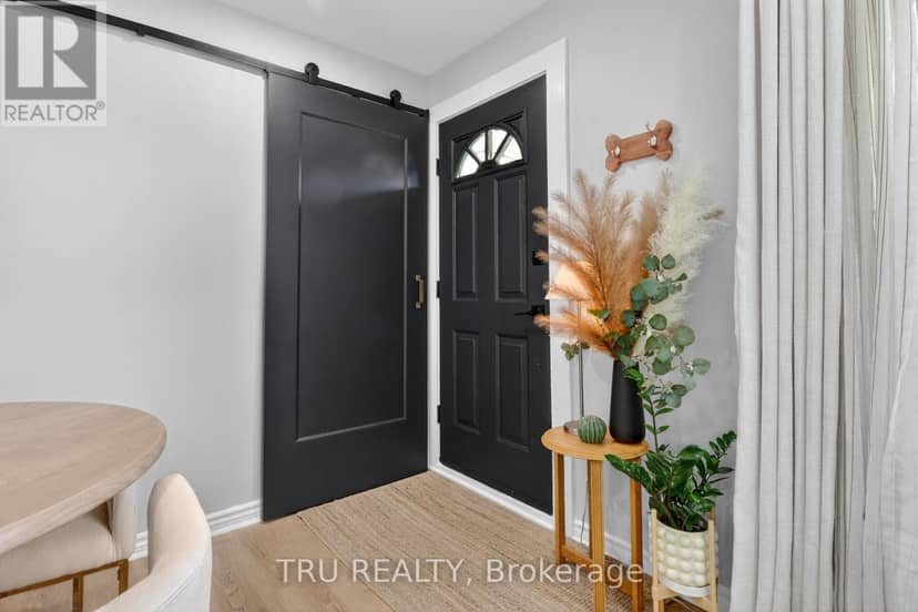 19 Todd Drive, Ottawa, photo 2