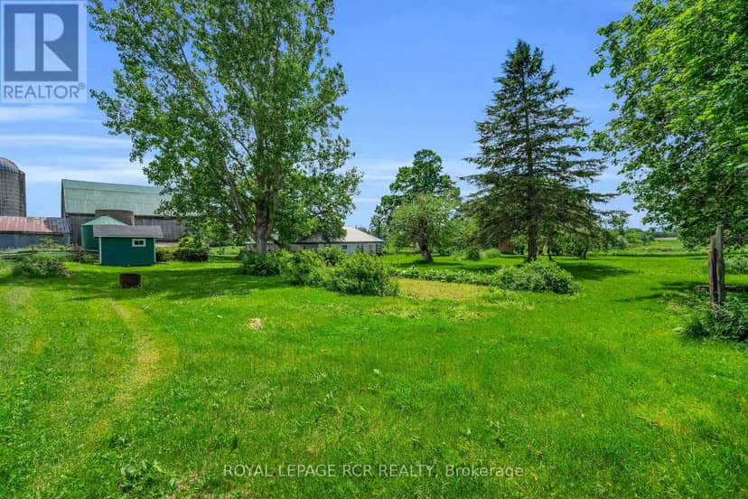 20893 Woodbine Avenue — photo 20 of 23