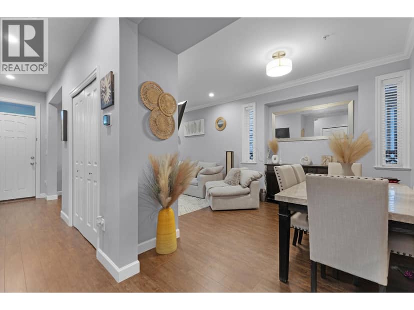23942 DEWDNEY TRUNK ROAD, Maple Ridge