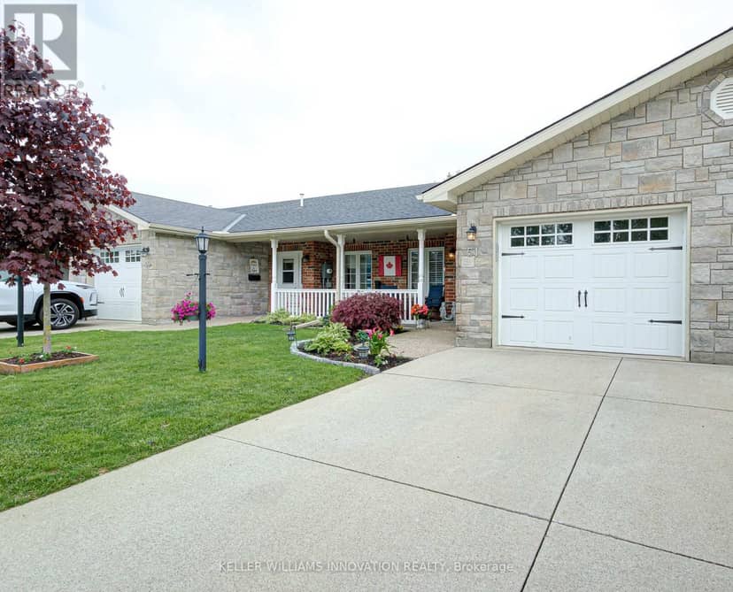 51 Devon Drive, South Huron, photo 3