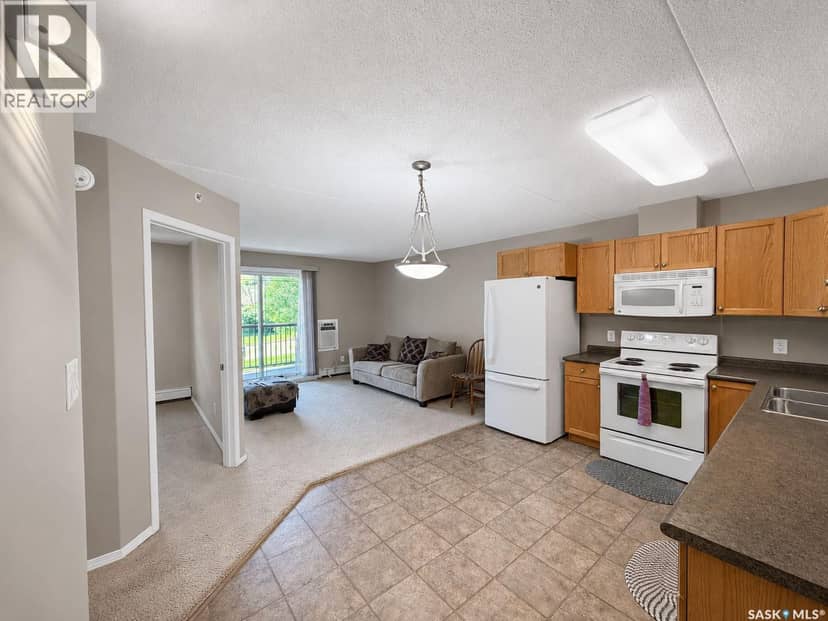 202 1901 1 1/2 Avenue W, Prince Albert, photo 2