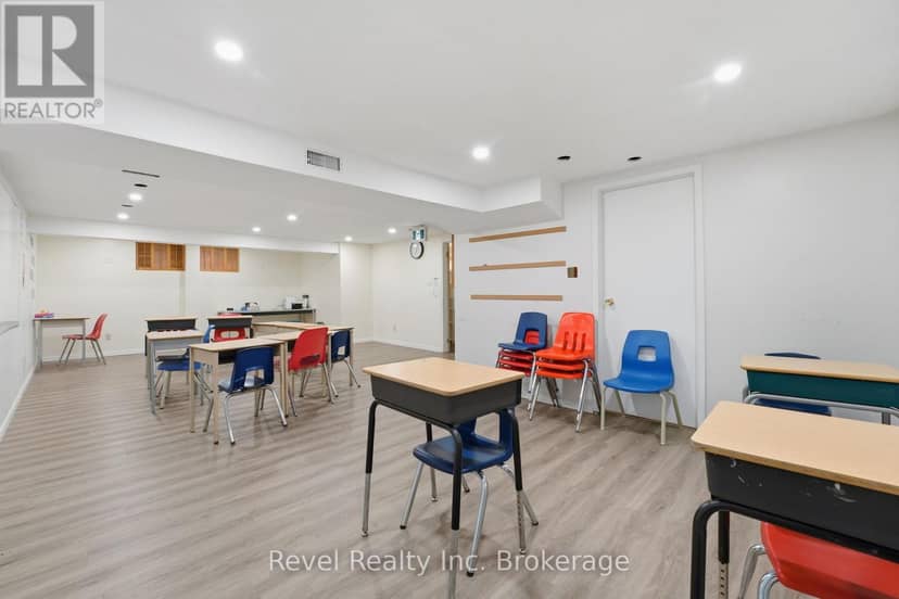 87 Blandford Street — photo 34 of 40