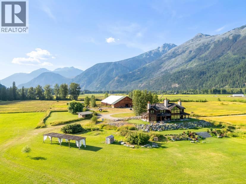 9115 PEMBERTON MEADOWS ROAD, Pemberton
