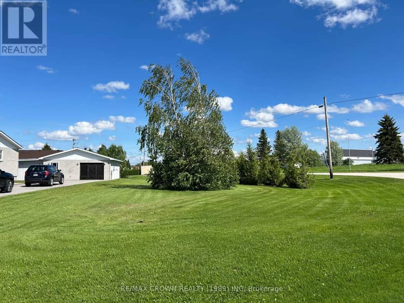 17 Tremblay, Fauquier Avenue S, Kapuskasing, photo 4