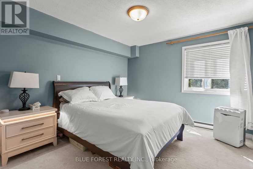 55 - 144 Conway Drive — photo 15 of 21