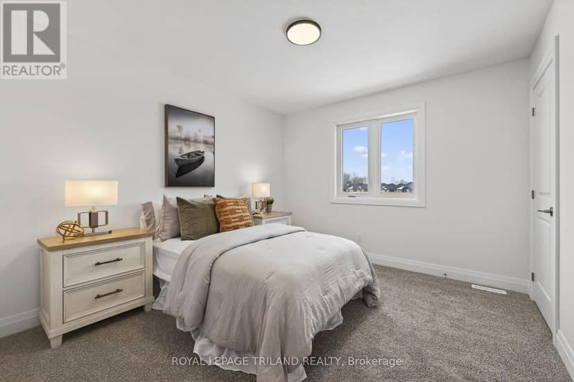 35 Allister Drive — photo 33 of 40