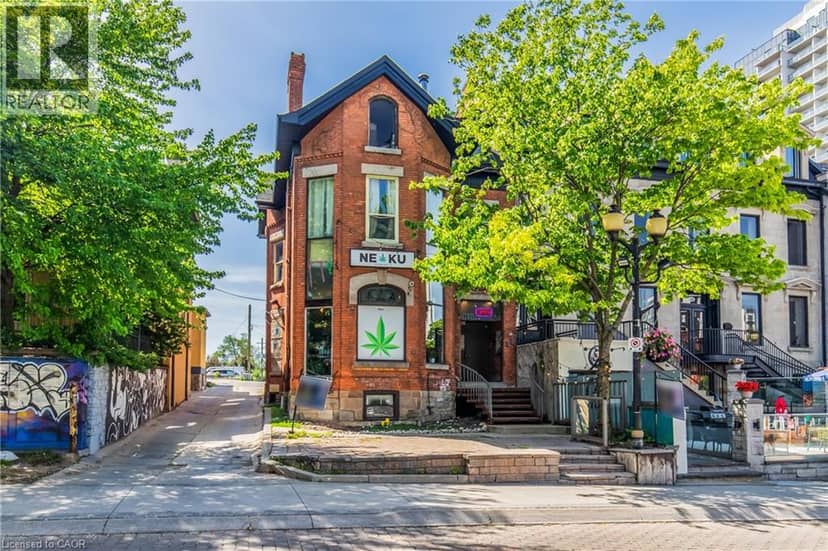 38 HESS Street S, Hamilton, photo 2