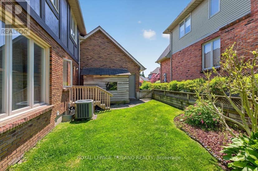 30 Thirlmere Road — photo 31 of 37