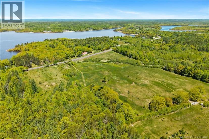 8353 Route 10, Cumberland Bay, photo 8