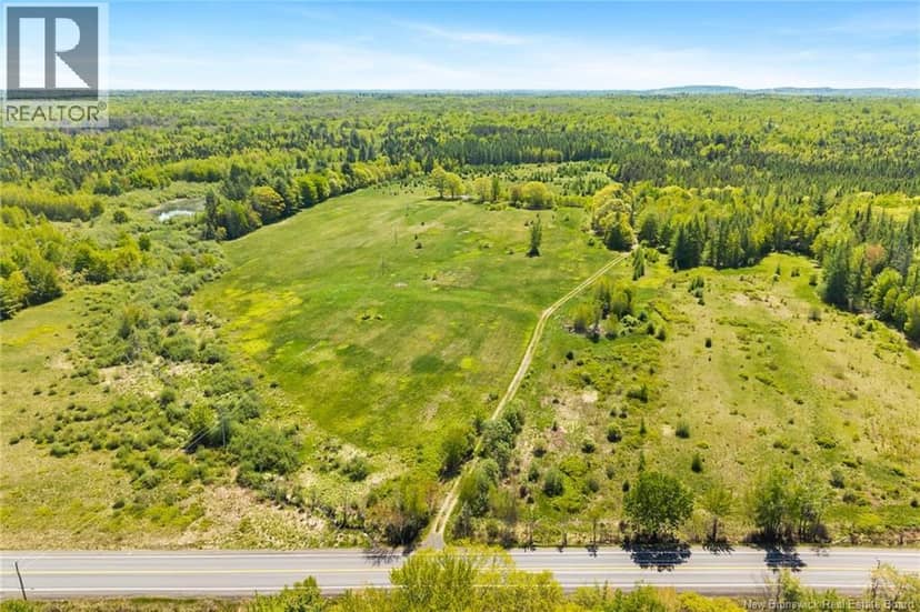 8353 Route 10, Cumberland Bay, photo 2