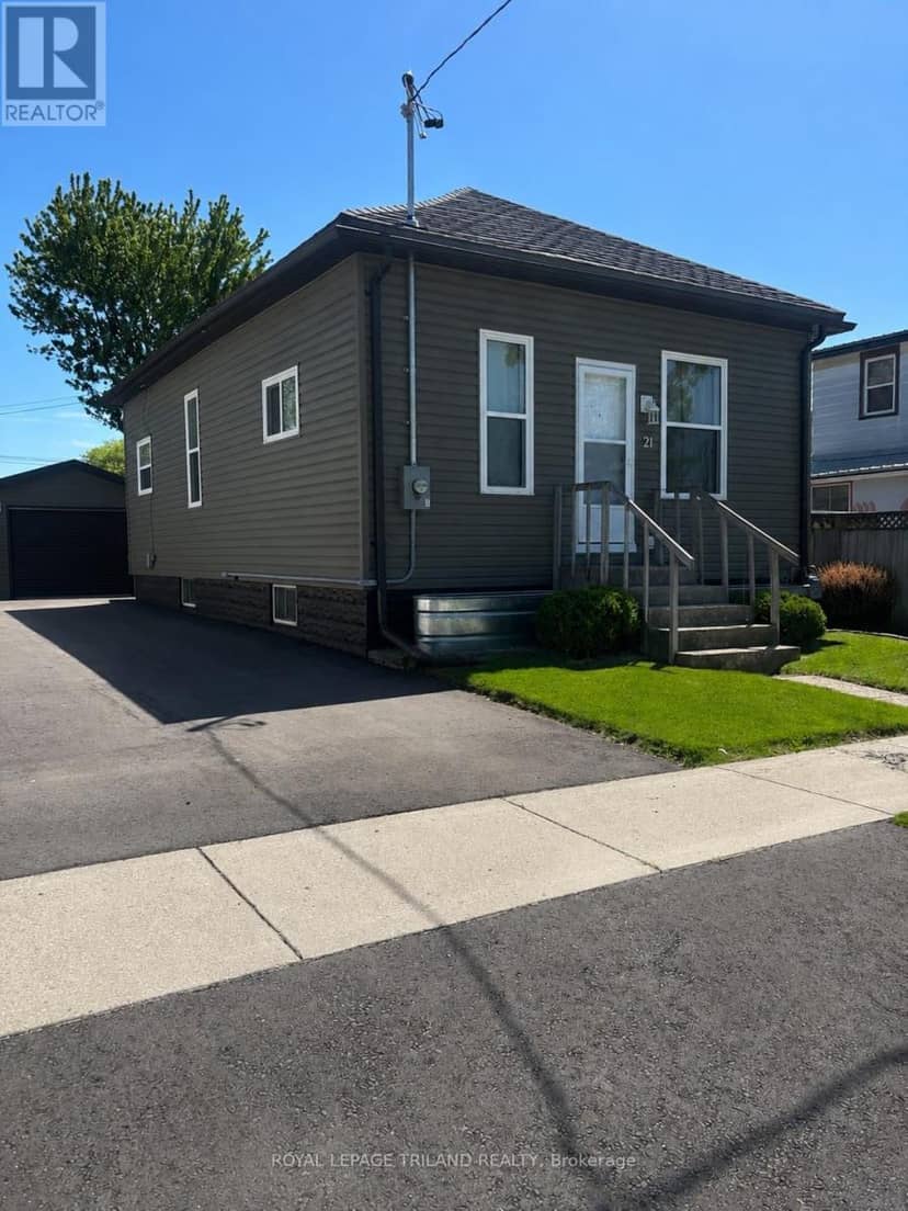 21 Mariam Street — photo 1 of 36