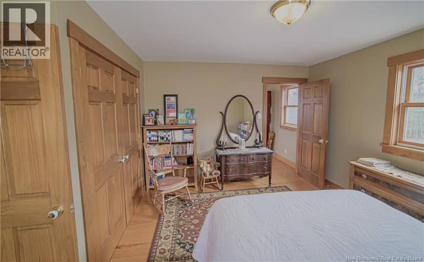 3506 Lower Cambridge Road — photo 17 of 40