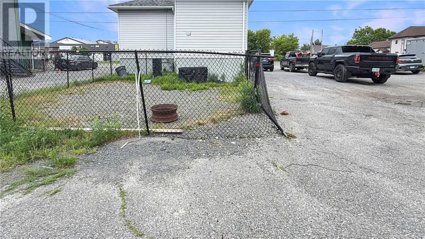 3550 Errington Avenue, Chelmsford, photo 5