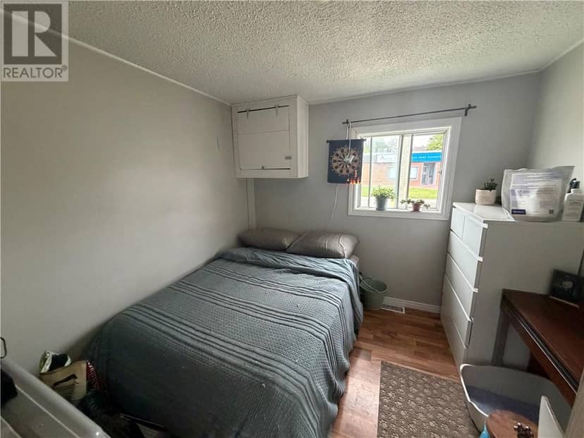 3550 Errington Avenue, Chelmsford, photo 8