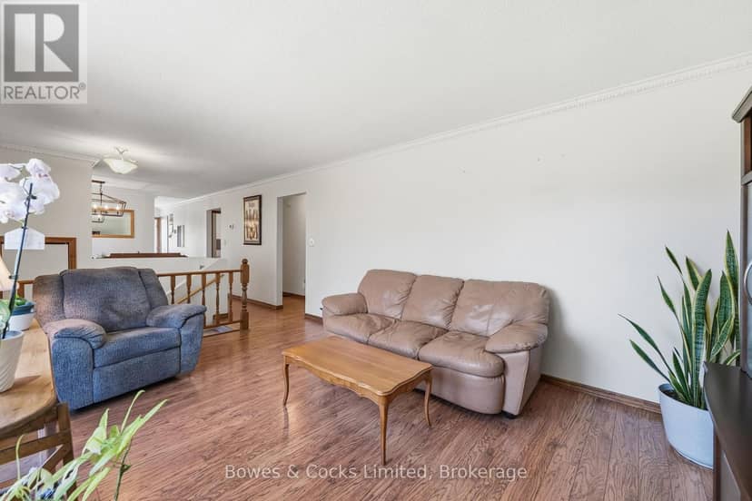 1044 County Road 40 — photo 17 of 40