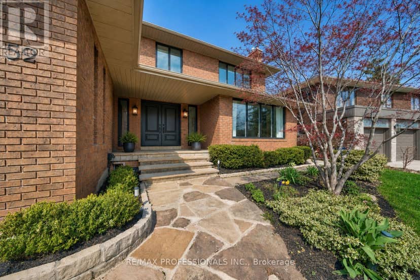 52 Courtsfield Crescent — photo 3 of 40
