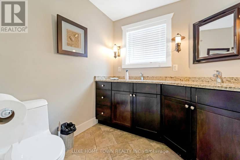 34 Green Cedar Drive N — photo 18 of 40
