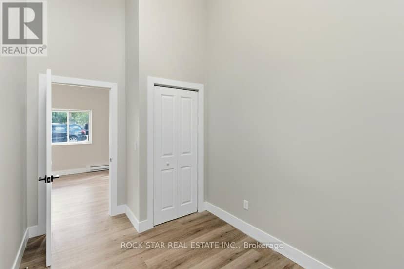 111 McAlpine Avenue S — photo 36 of 40