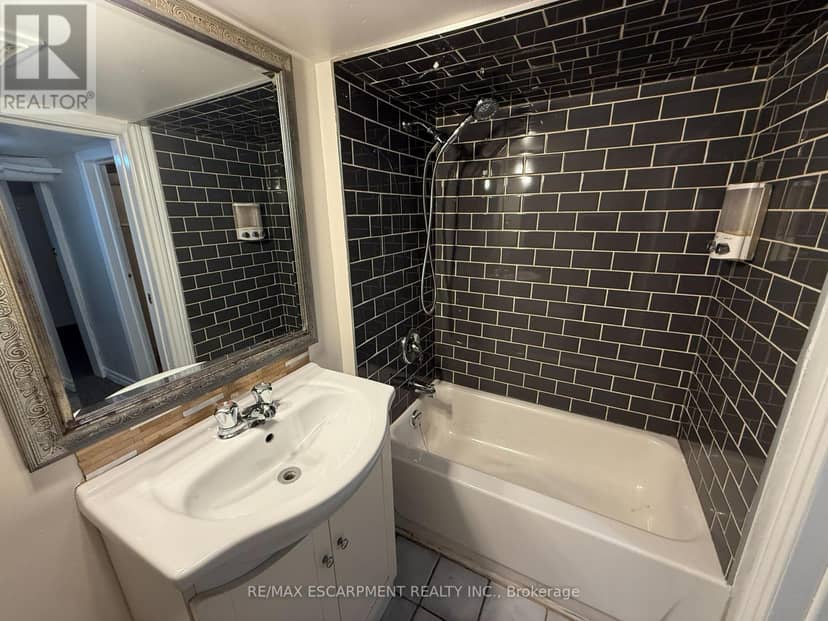 24 Somerset Avenue — photo 25 of 35