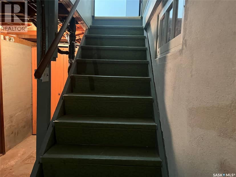 405 Nelson AVENUE — photo 28 of 38