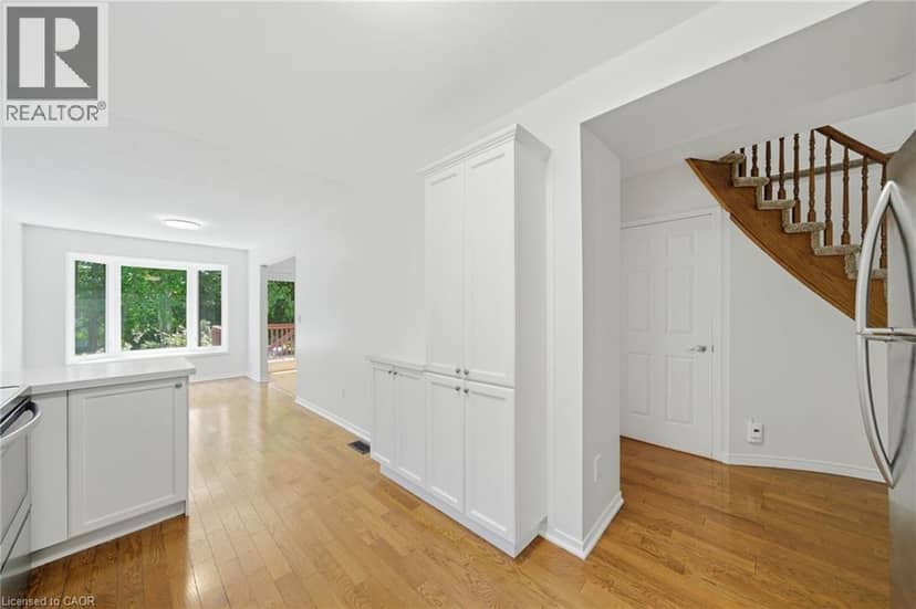 180 LAWRENCE Lane — photo 17 of 40