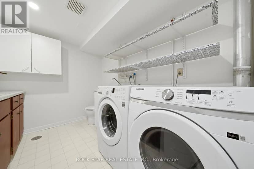 180 Lawrence Lane — photo 35 of 40