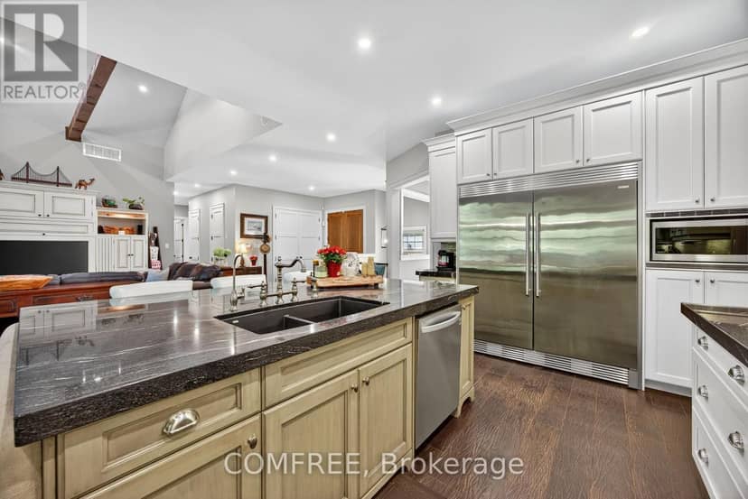 1707 Wilkinson Street — photo 9 of 40