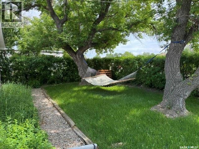 106 Nicoll AVENUE — photo 40 of 40