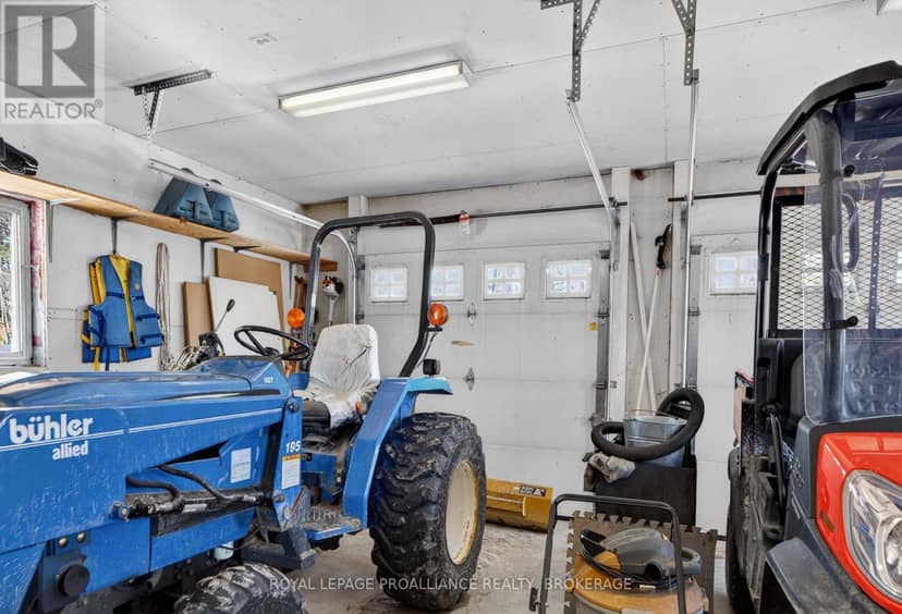 606 Whites Point Road — photo 18 of 40