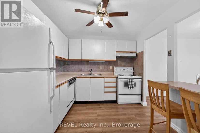 207 - 7 Gale Crescent — photo 15 of 40