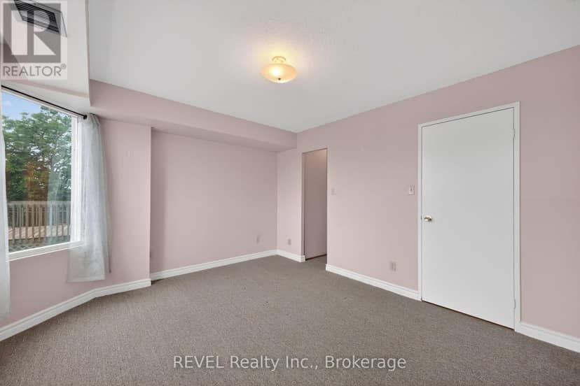 207 - 7 Gale Crescent — photo 18 of 40