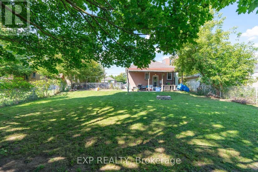 1519 Howland Avenue — photo 34 of 40
