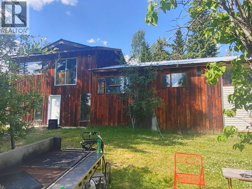 7814 LITTLE FORT 24 HIGHWAY, Lone Butte