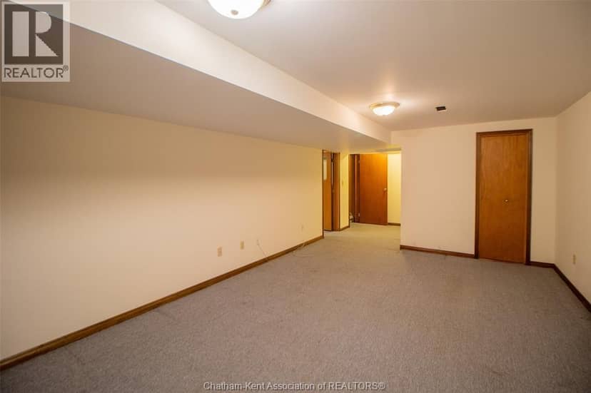 523 Indian Creek ROAD West — photo 14 of 25
