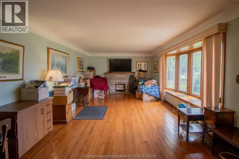 523 Indian Creek ROAD West — photo 8 of 25