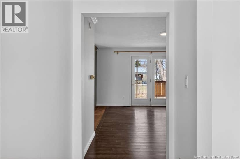 134 Waverley Street — photo 11 of 40
