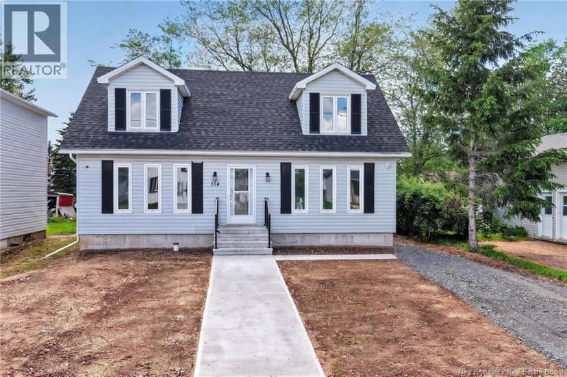 134 Waverley Street — photo 2 of 40
