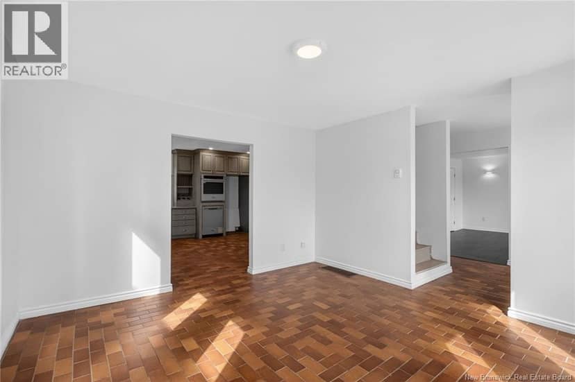 134 Waverley Street — photo 33 of 40