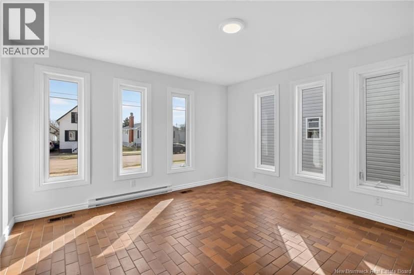 134 Waverley Street — photo 31 of 40