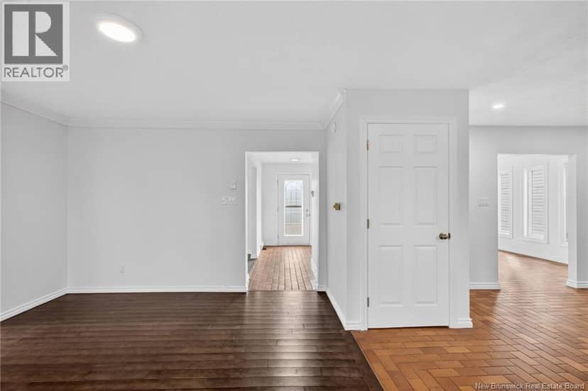 134 Waverley Street — photo 24 of 40