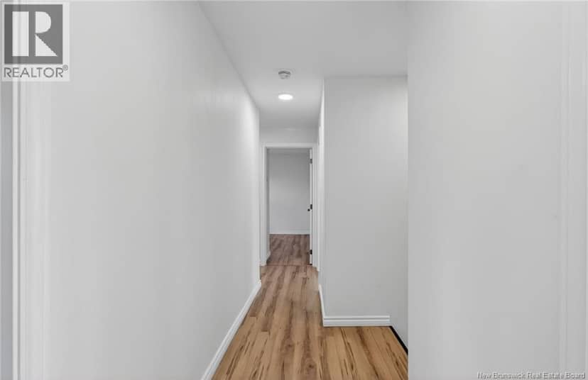 134 Waverley Street — photo 38 of 40