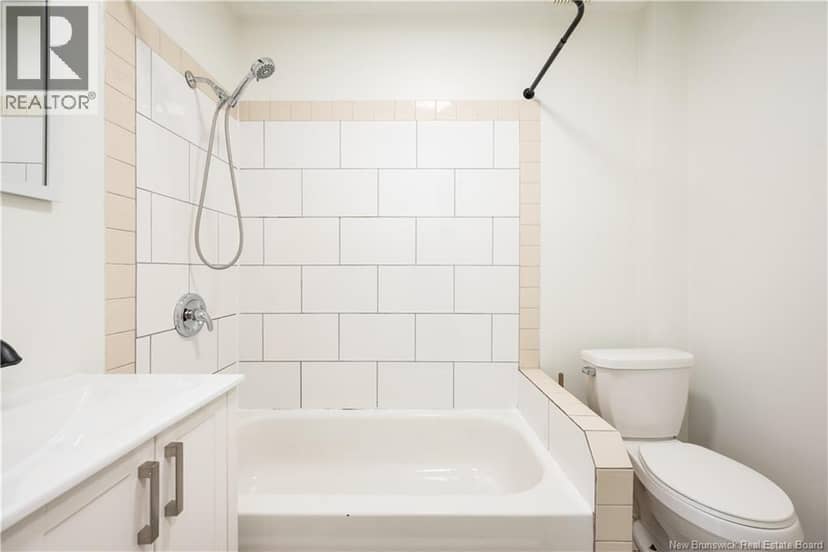 41 Lockwood Street — photo 28 of 32