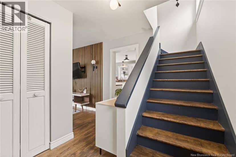 53 Rockland Drive — photo 3 of 40