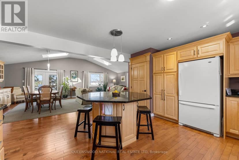 42125 Combermere Road NE — photo 12 of 40