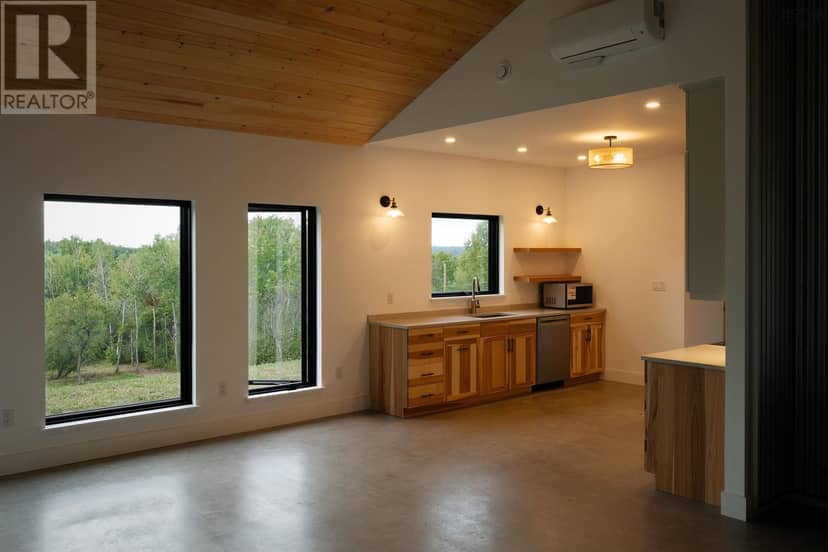 800 BLUFF Road — photo 24 of 40