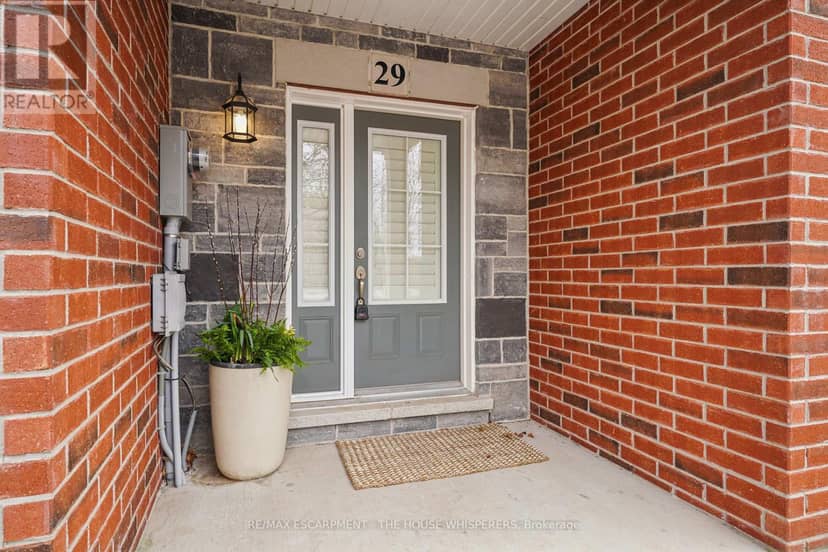 29 - 181 Plains Road W, Burlington, photo 3
