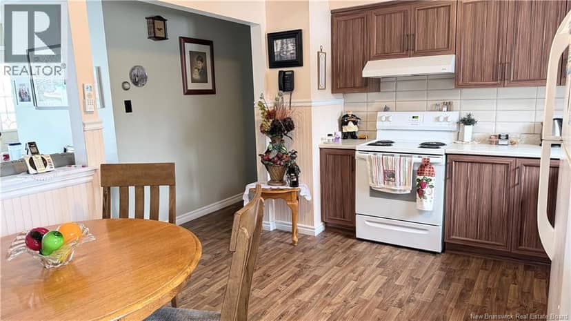 77 Rue Nadeau, Saint-Léonard, photo 3